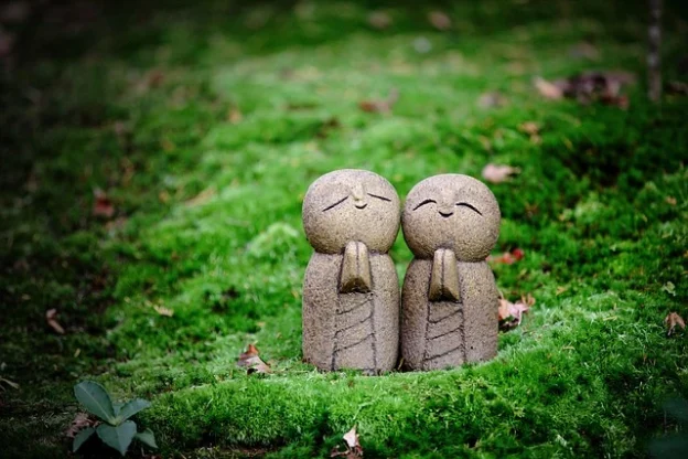 Couple of Statue