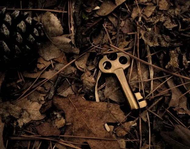 Key On the Groud